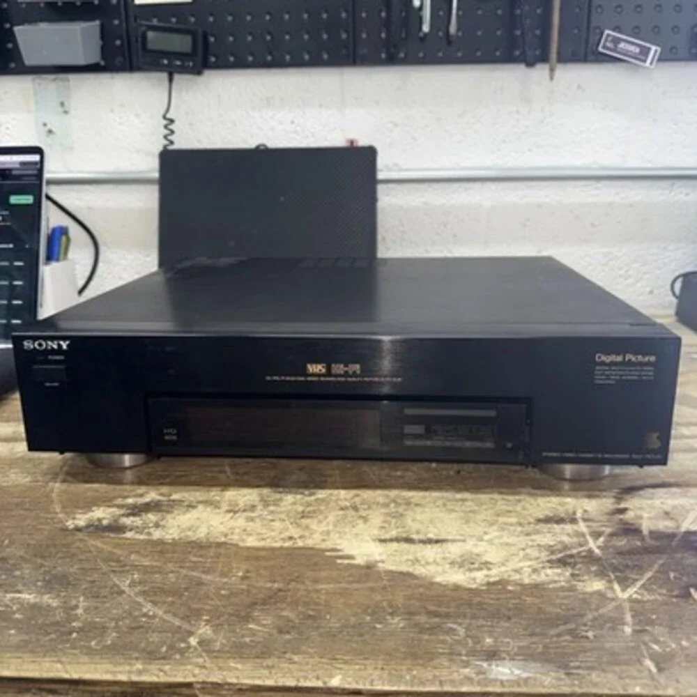 Sony SLV-757UC VCR VHS Player Hi-Fi Stereo Black Parts or Repair - READ!!!